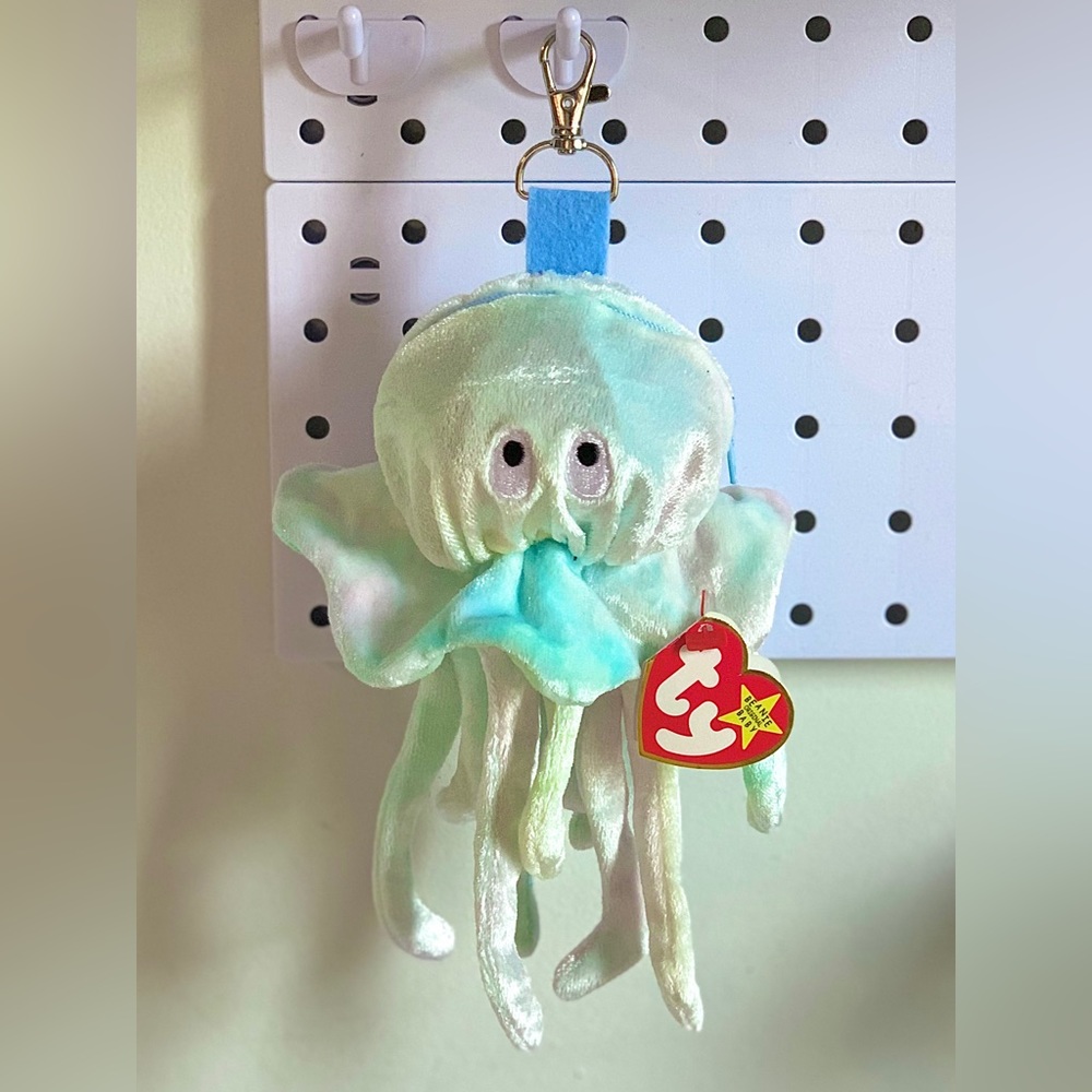 Goochy upcycled beani baby pouch